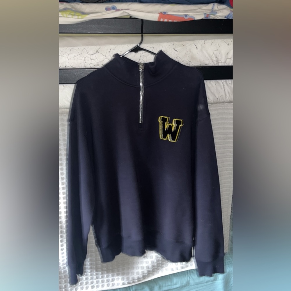 Peanuts crew neck zip up